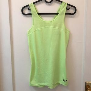 Nike workout tank XS